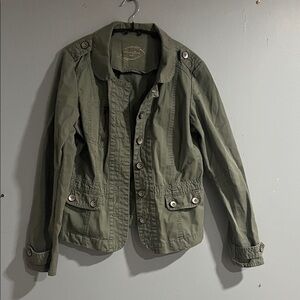 Woman’s Cotton Ginny Stylish Utility Jacket in Olive Green Medium